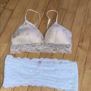 Lot of 2 bralettes